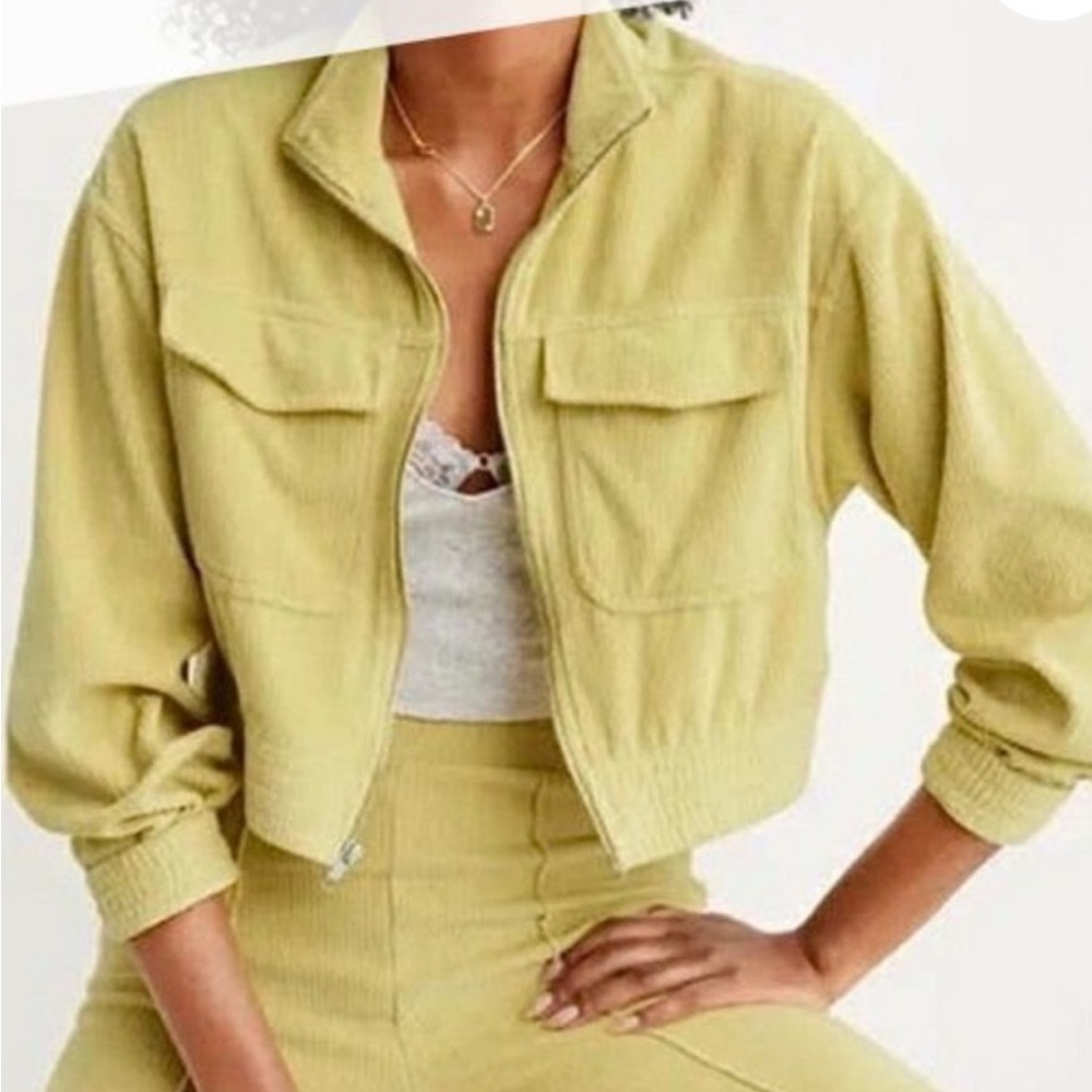 NWT Aerie crop zip up Women's Yellow Jacket